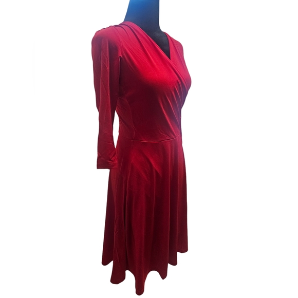 NWT Tam Ware Surplice Neckline Pleated Waist Fit & Flare Dress Small Red - Picture 3 of 6